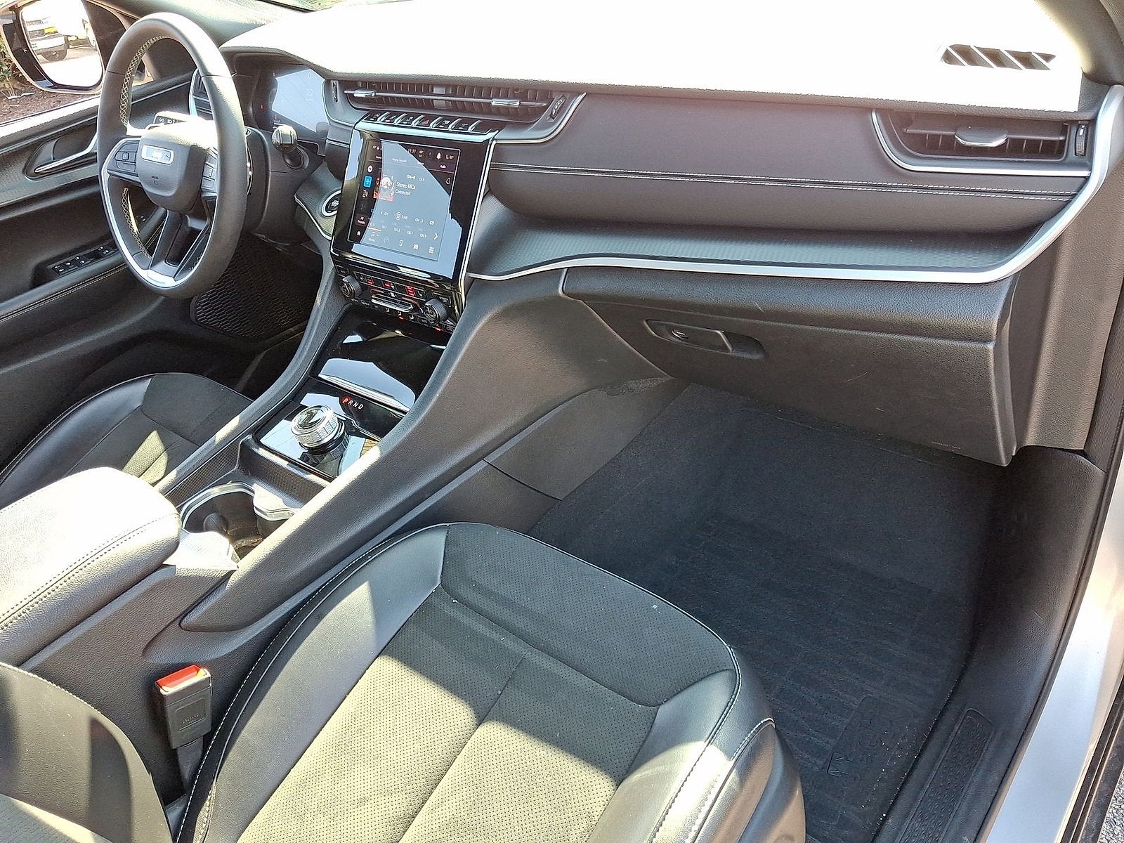 2025 Jeep Grand Cherokee Altitude 4x4