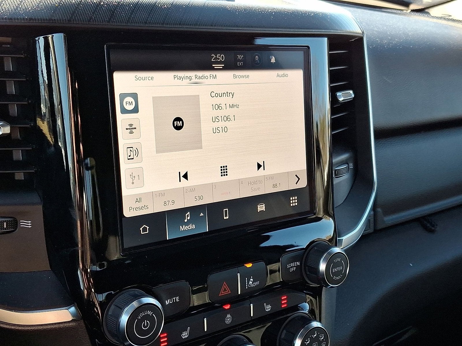 2025 RAM 1500 Big Horn Crew Cab 4x4 5'7" Box