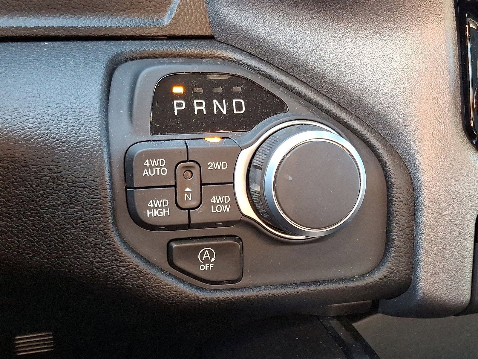 2025 RAM 1500 Big Horn Crew Cab 4x4 5'7" Box