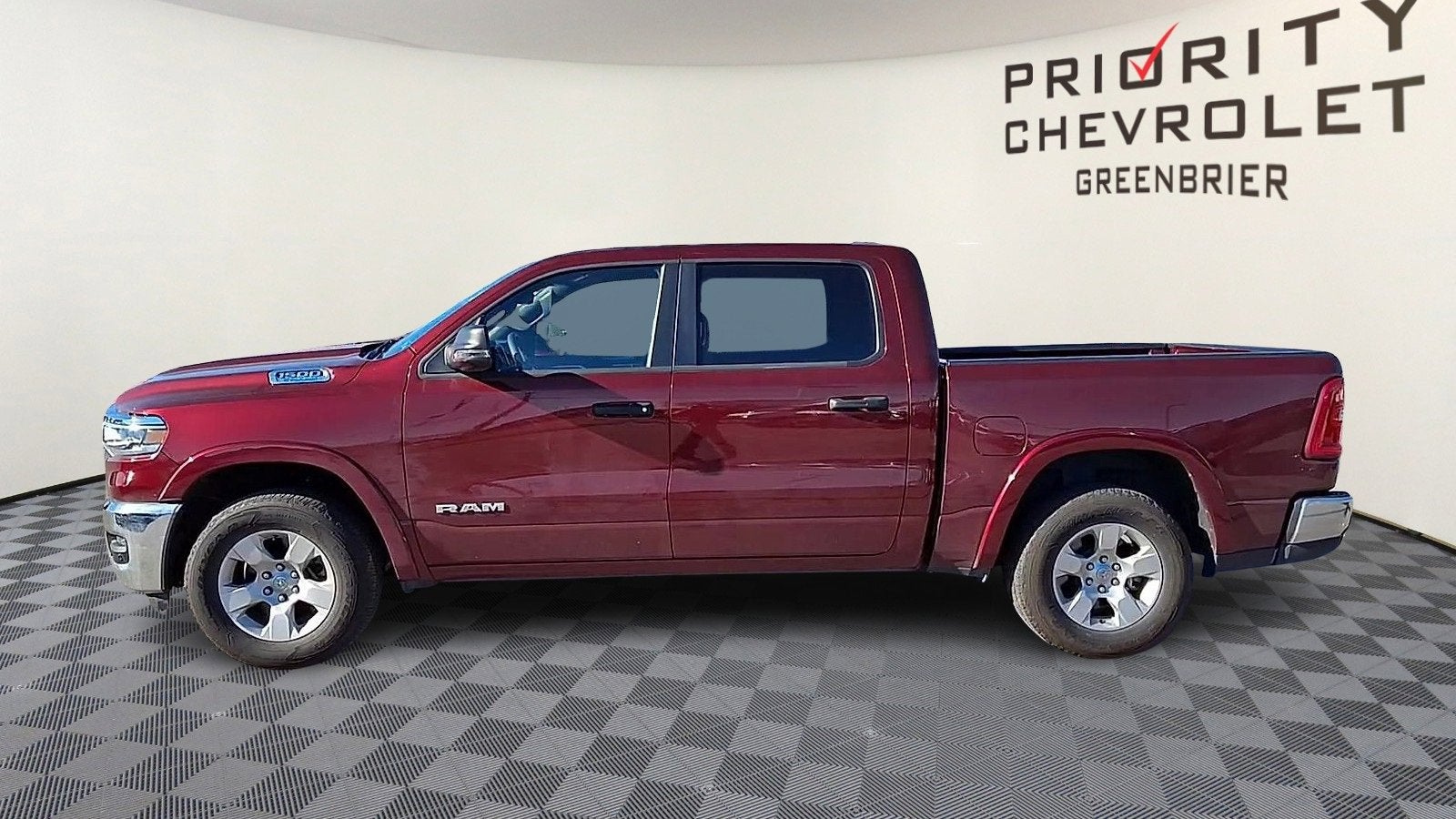 2025 RAM 1500 Big Horn Crew Cab 4x4 5'7" Box