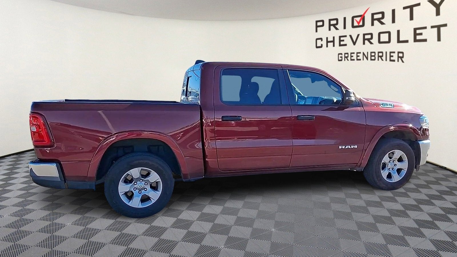 2025 RAM 1500 Big Horn Crew Cab 4x4 5'7" Box