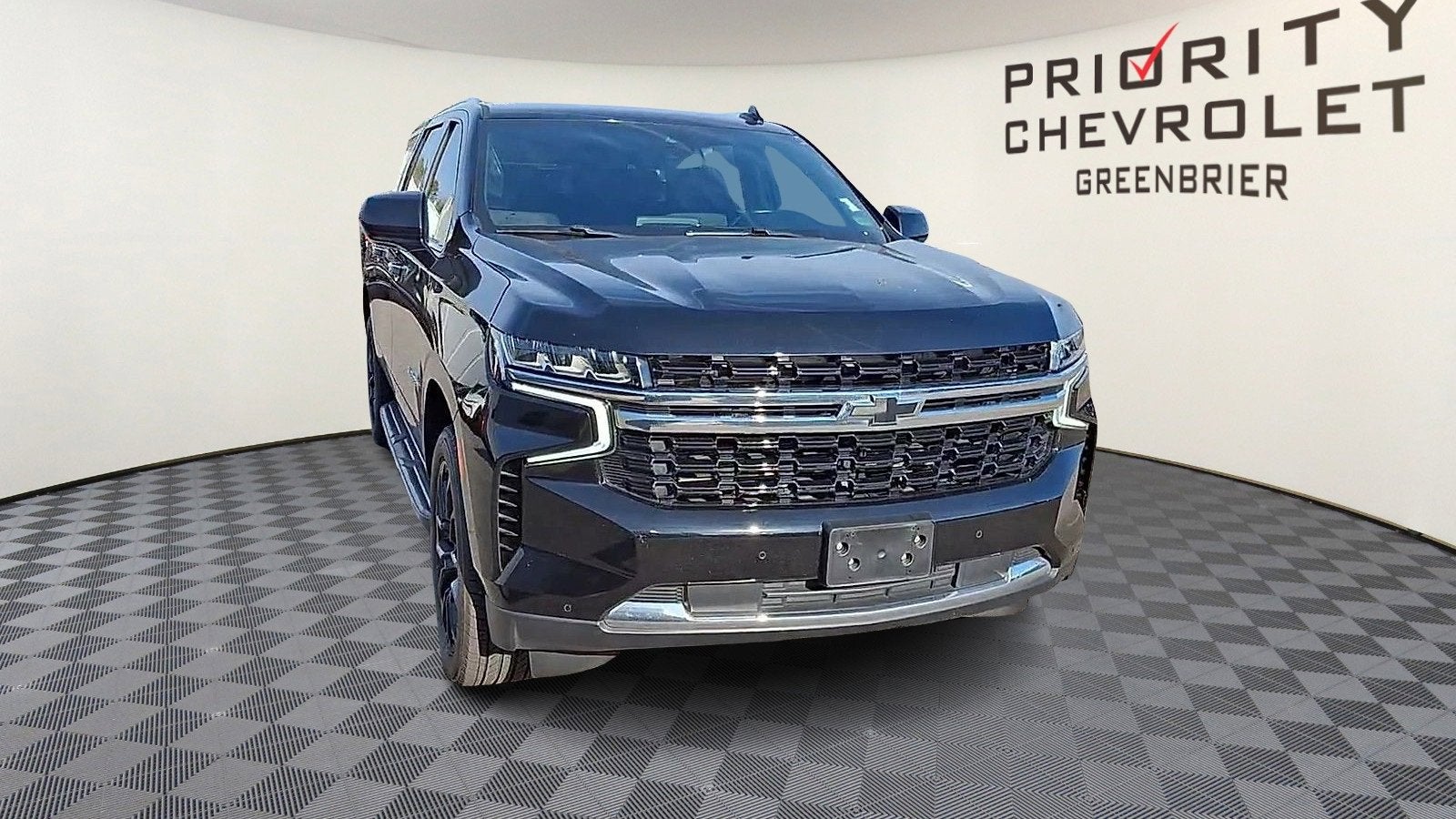 2024 Chevrolet Suburban LS