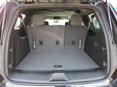 2024 Chevrolet Suburban LS