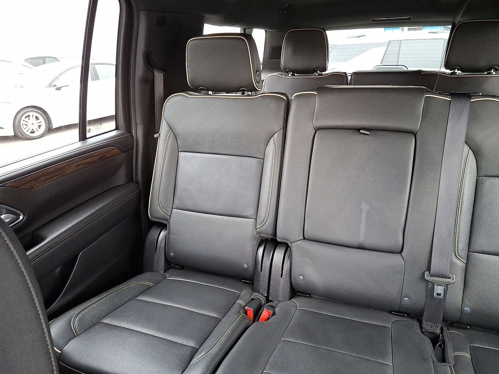 2024 Chevrolet Suburban Premier