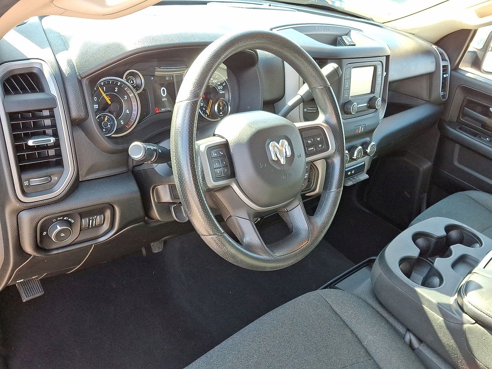 2020 RAM 2500 Tradesman Crew Cab 4X2 6'4" Box