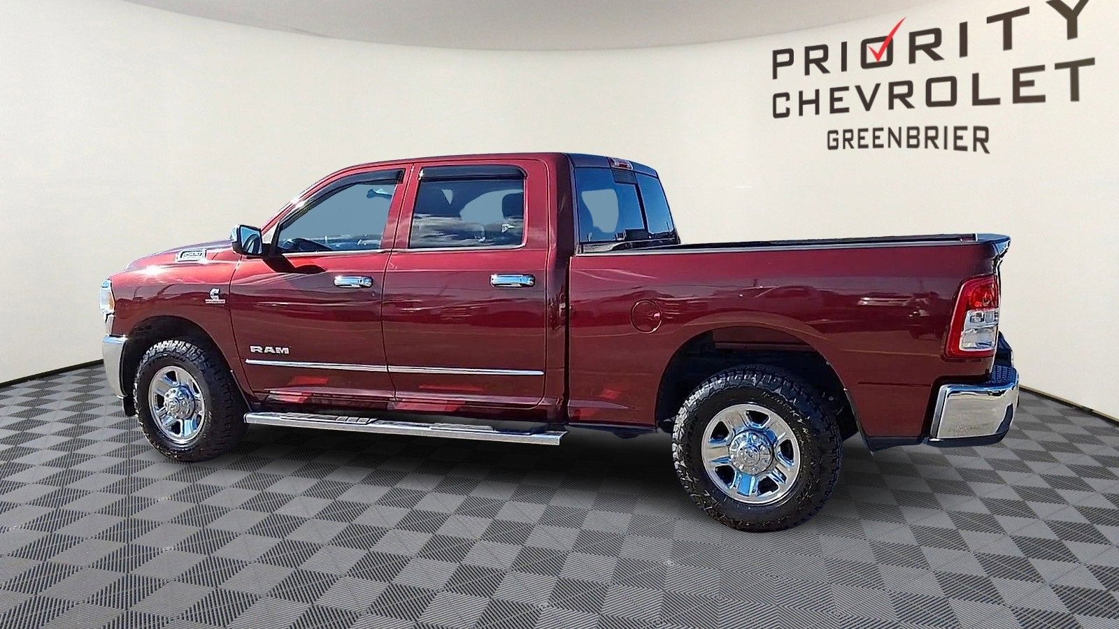 2020 RAM 2500 Tradesman Crew Cab 4X2 6'4" Box