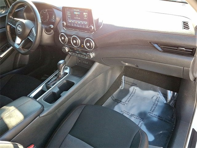 2024 Nissan Sentra SR Xtronic CVT