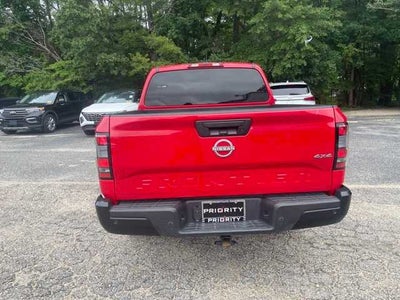 2022 Nissan Frontier S