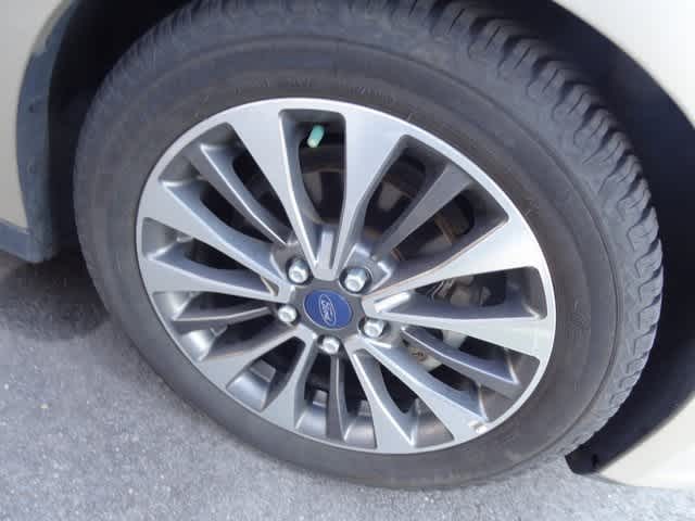 2017 Ford C-Max Hybrid Titanium