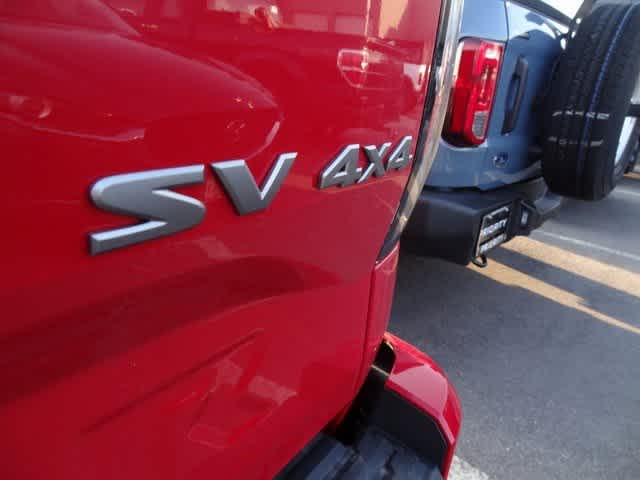 2024 Nissan Frontier SV