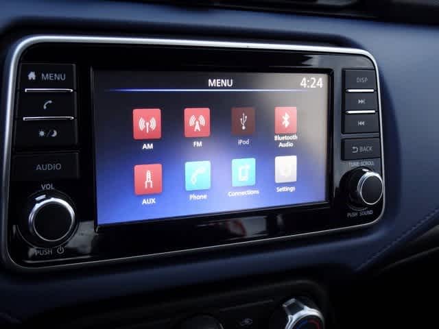 2023 Nissan Versa 1.6 SV