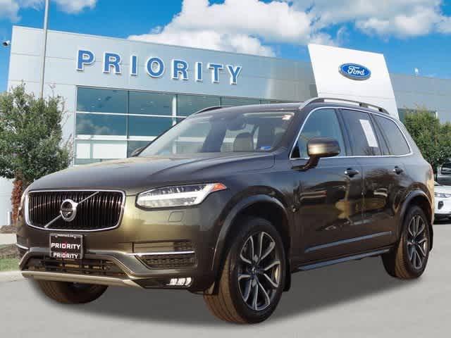 2018 Volvo XC90 T6 Momentum