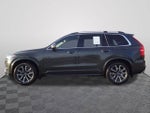 2018 Volvo XC90 T6 Momentum