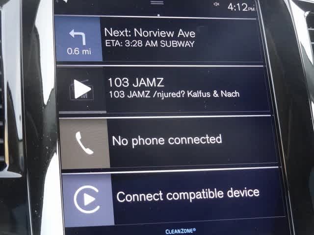 2018 Volvo XC90 T6 Momentum