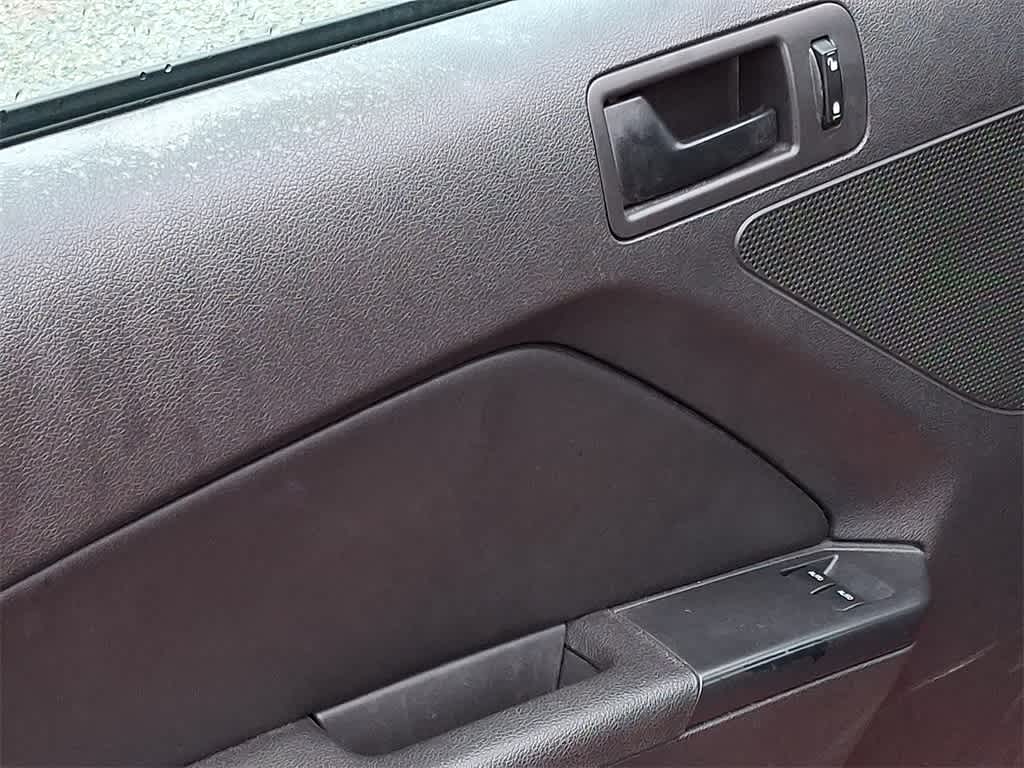 2014 Ford Mustang V6