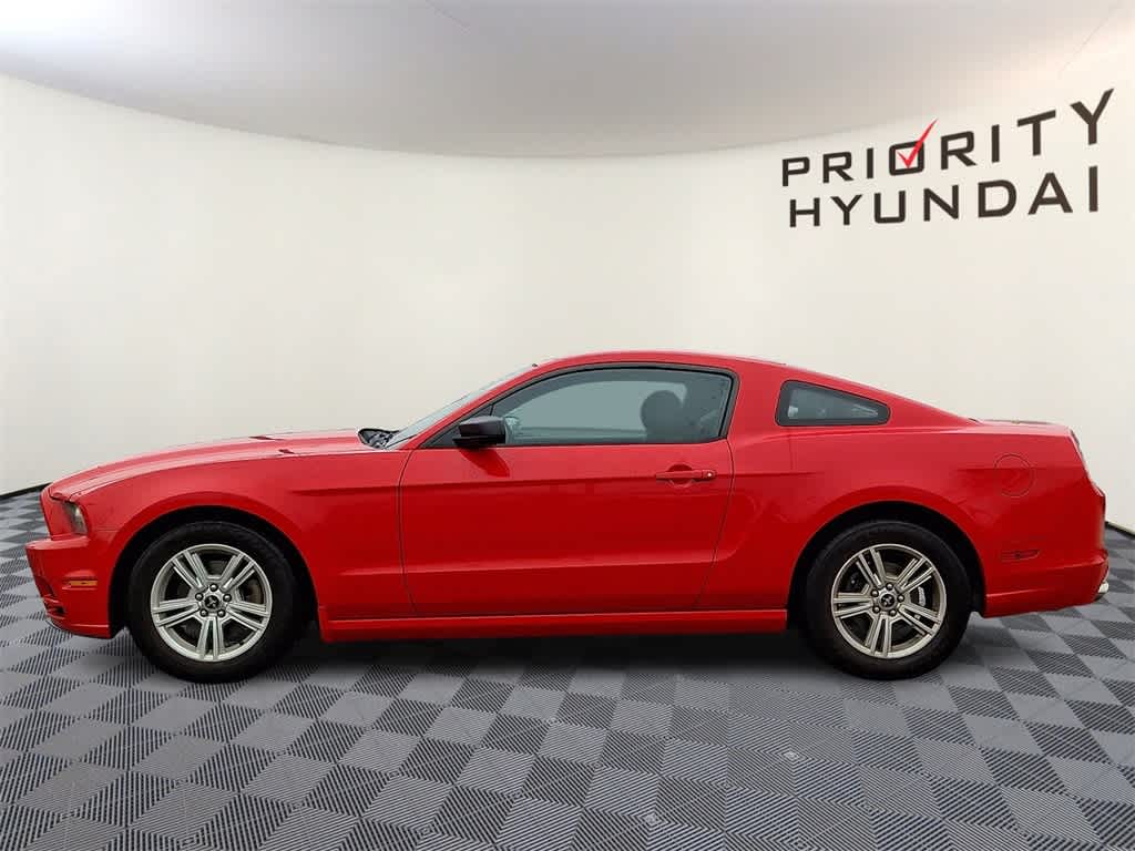 2014 Ford Mustang V6