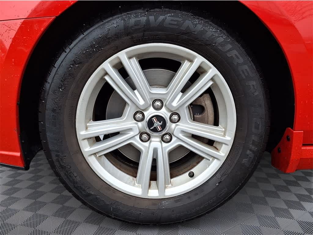 2014 Ford Mustang V6