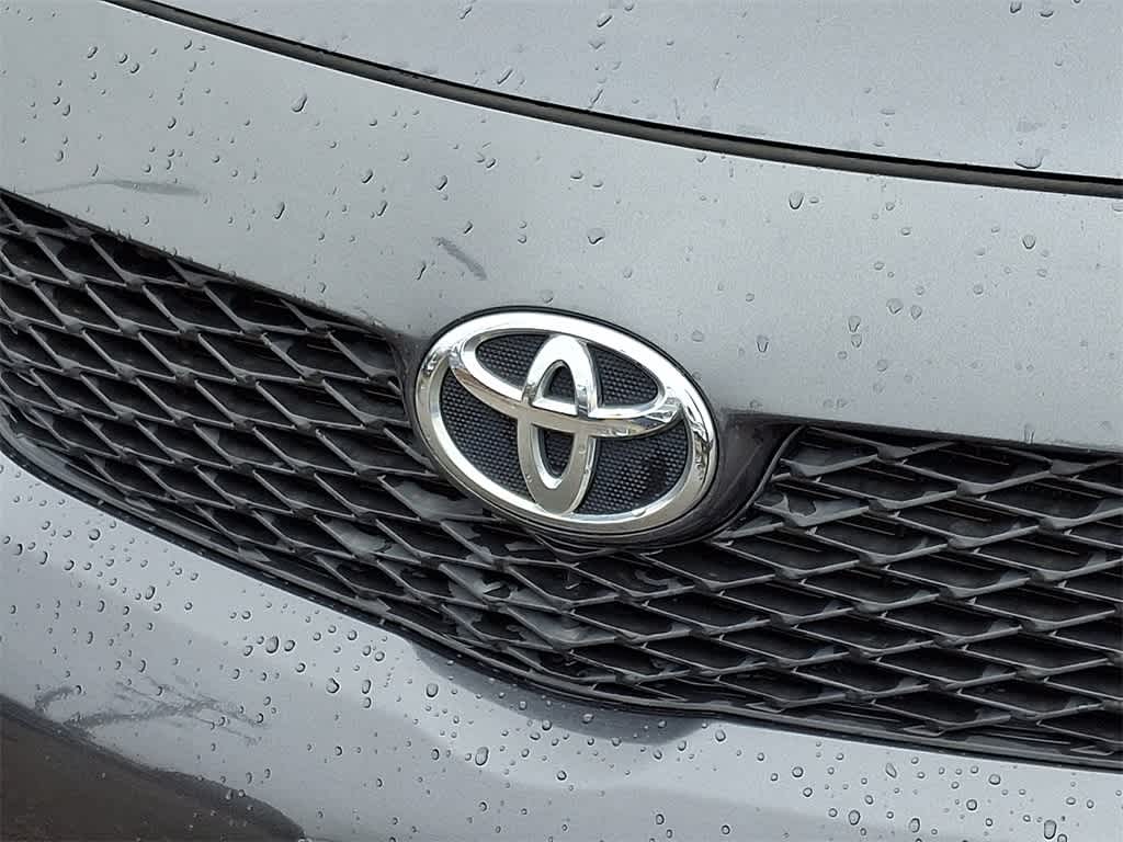 2010 Toyota Corolla 4dr Sdn Auto (Natl)