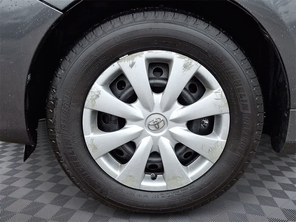 2010 Toyota Corolla 4dr Sdn Auto (Natl)