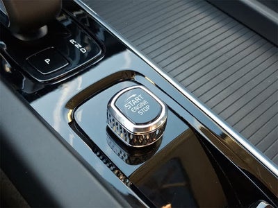 2024 Volvo S60 Core Dark Theme