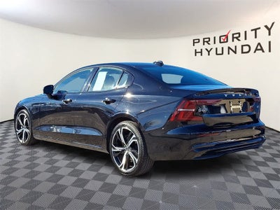 2024 Volvo S60 Core Dark Theme