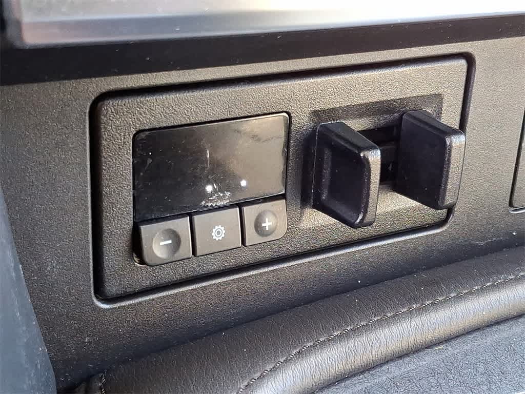 2024 Nissan Armada SV