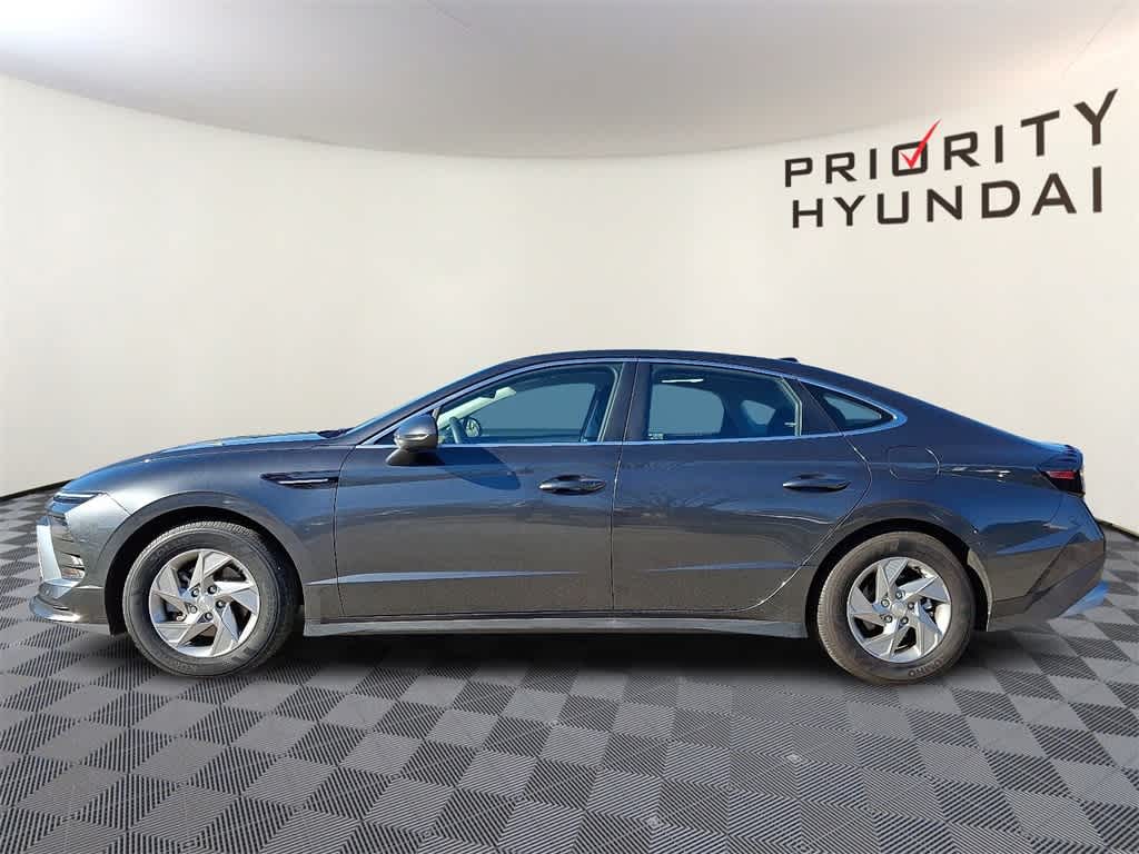 2025 Hyundai Sonata SE