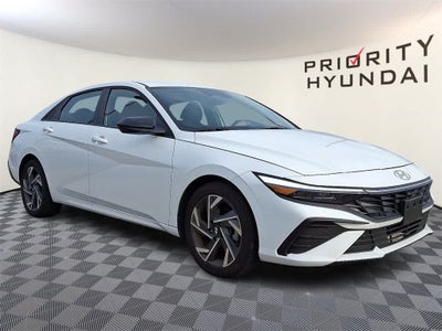 2025 Hyundai Elantra SEL Sport