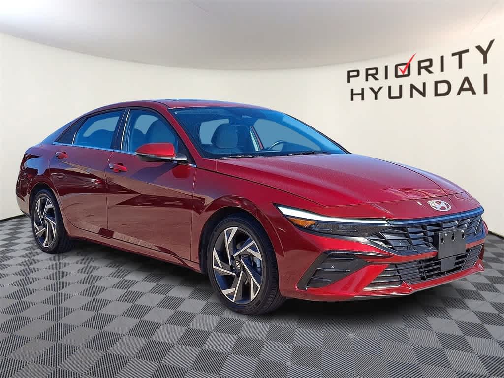 2025 Hyundai Elantra Limited