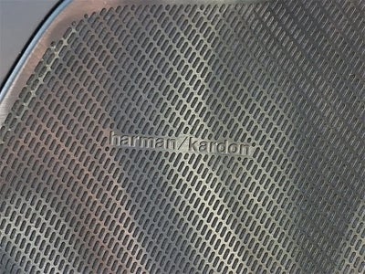 2024 Volvo XC60 Plus Dark Theme