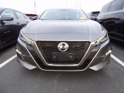 2022 Nissan Altima 2.5 SR