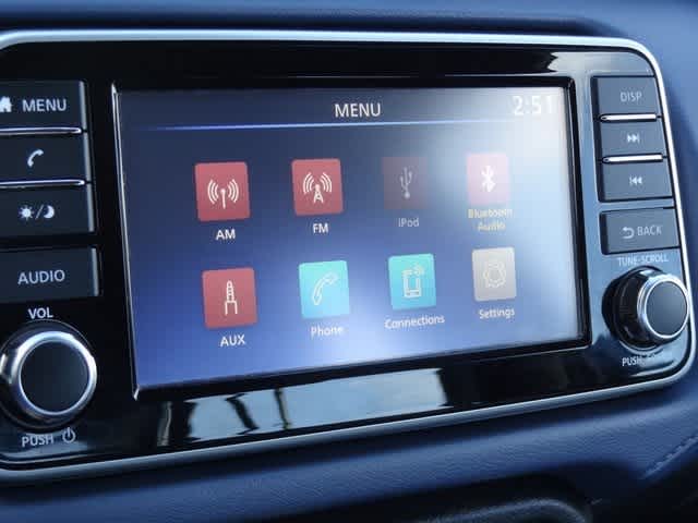 2023 Nissan Versa SV