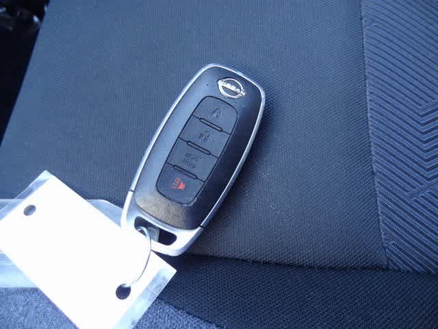 2023 Nissan Versa SV