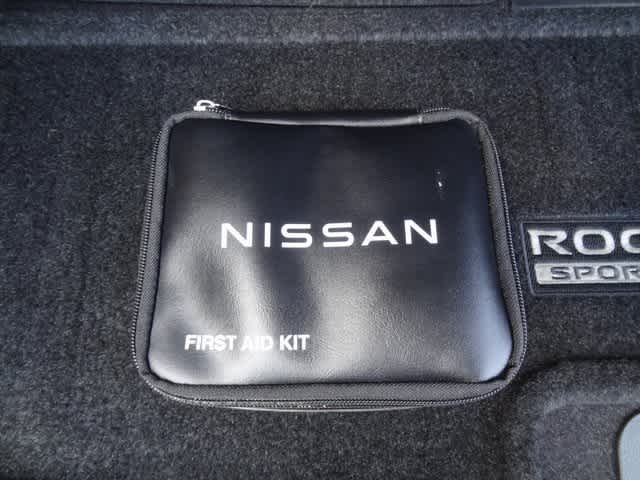 2022 Nissan Rogue Sport SV