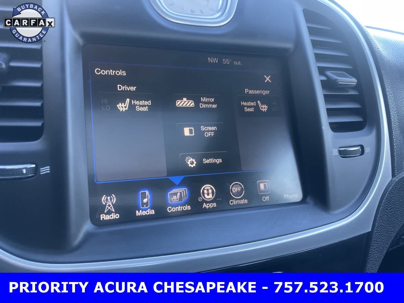 2015 Chrysler 300 Limited