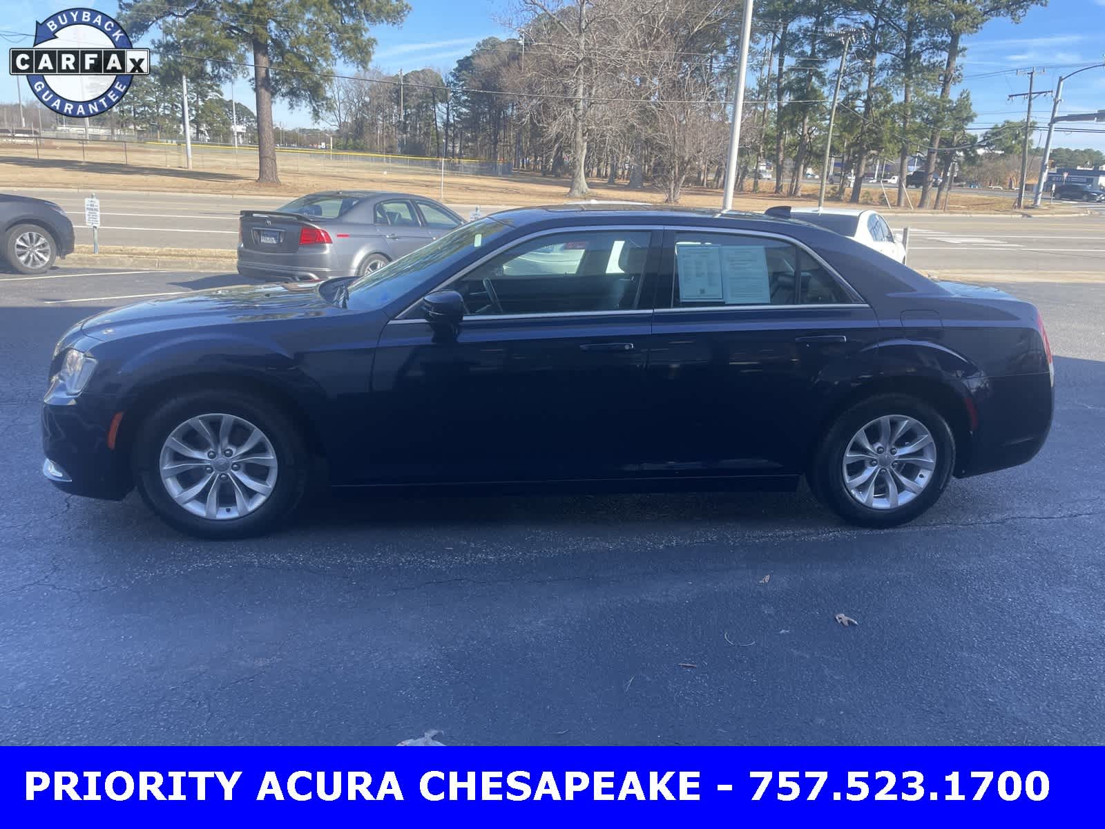 2015 Chrysler 300 Limited