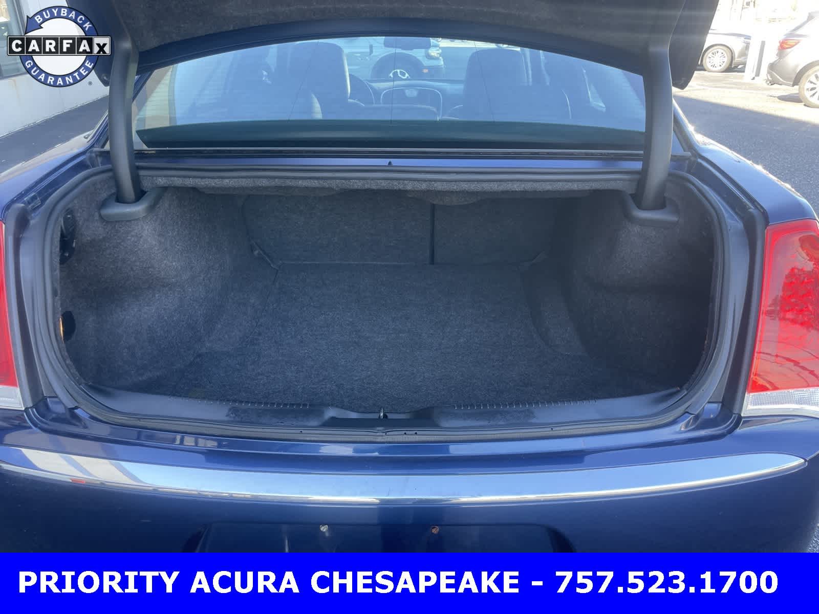 2015 Chrysler 300 Limited