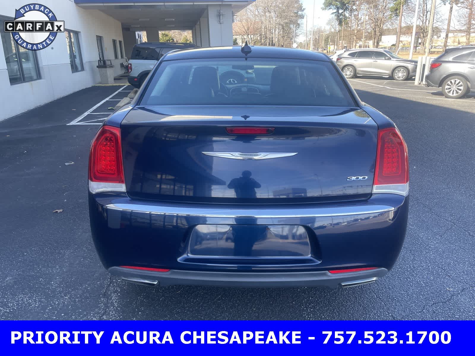 2015 Chrysler 300 Limited