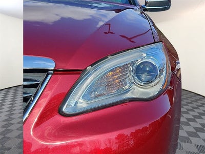 2011 Chrysler 200 Limited