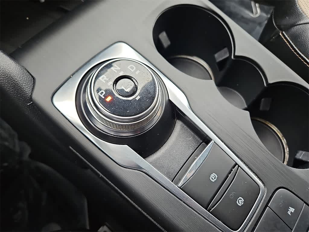 2021 Ford Escape Titanium Hybrid