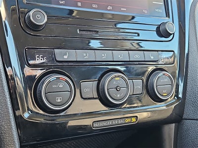 2022 Volkswagen Passat 2.0T SE