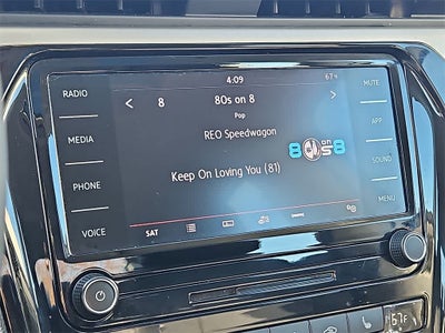 2022 Volkswagen Passat 2.0T SE