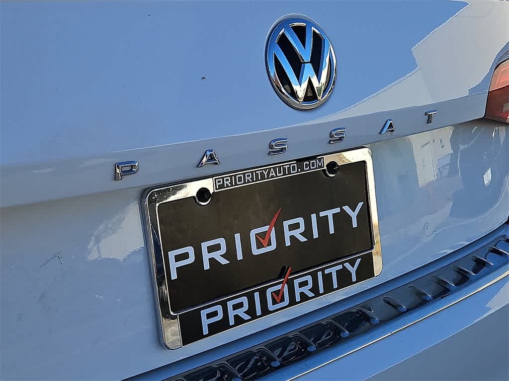 2022 Volkswagen Passat 2.0T SE