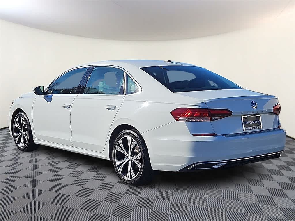 2022 Volkswagen Passat 2.0T SE