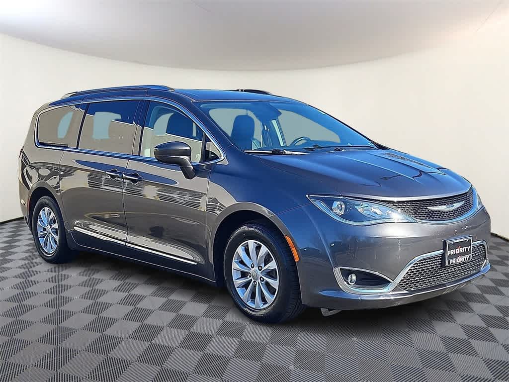 2019 Chrysler Pacifica Touring L