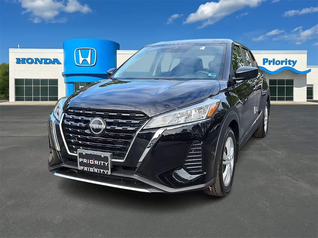 2024 Nissan Kicks S