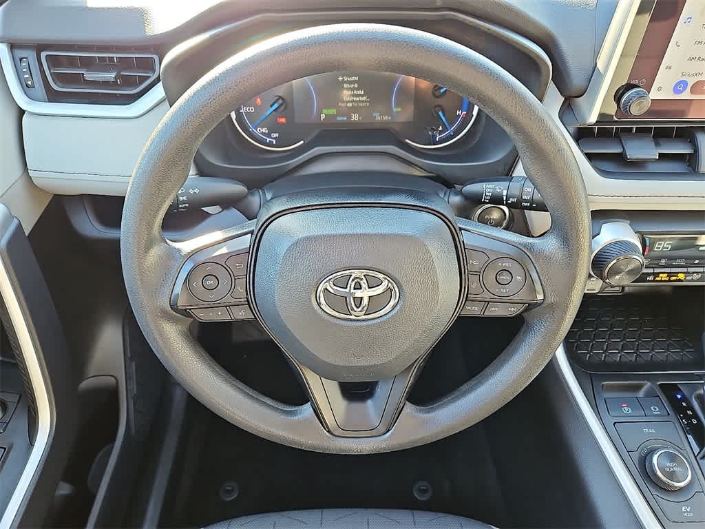 2023 Toyota RAV4 Hybrid XLE