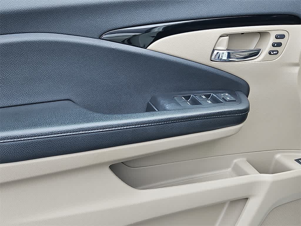 2019 Honda Pilot Touring 8-Passenger