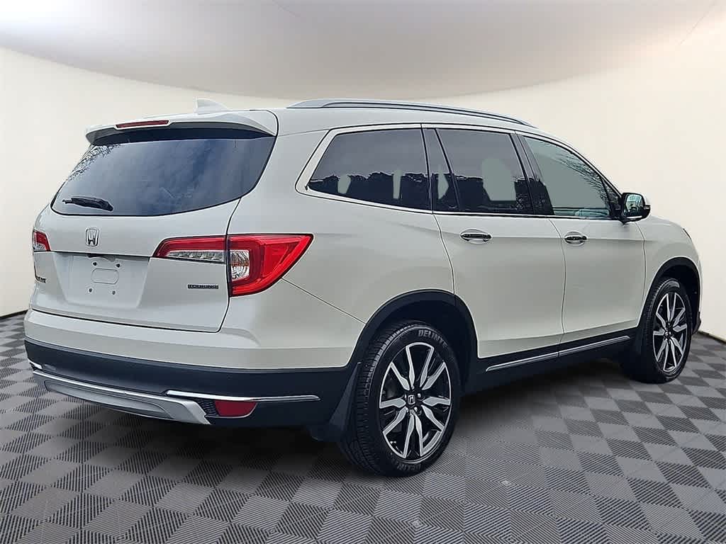 2019 Honda Pilot Touring 8-Passenger