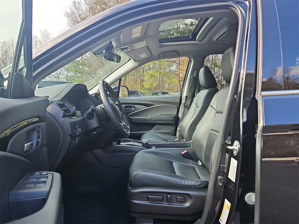 2021 Honda Pilot Touring 8-Passenger